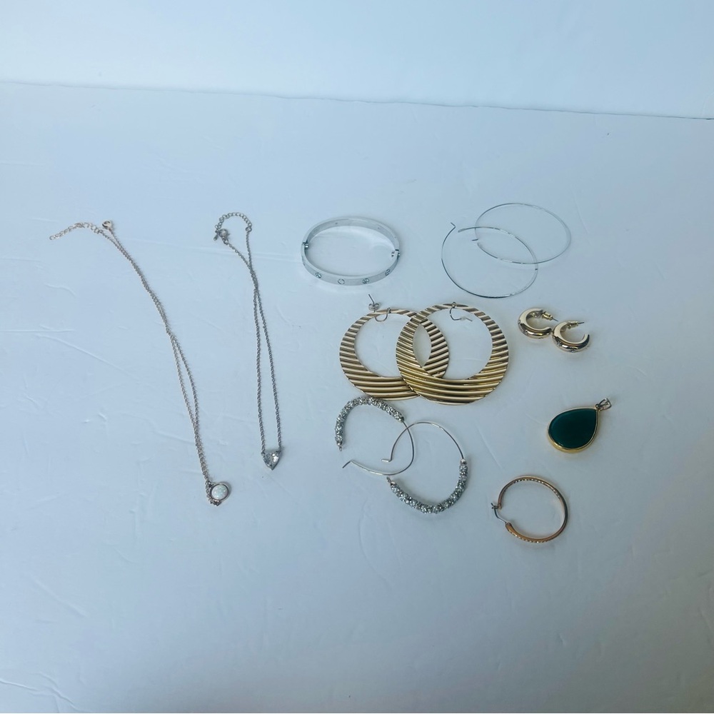 Jewelry bundle